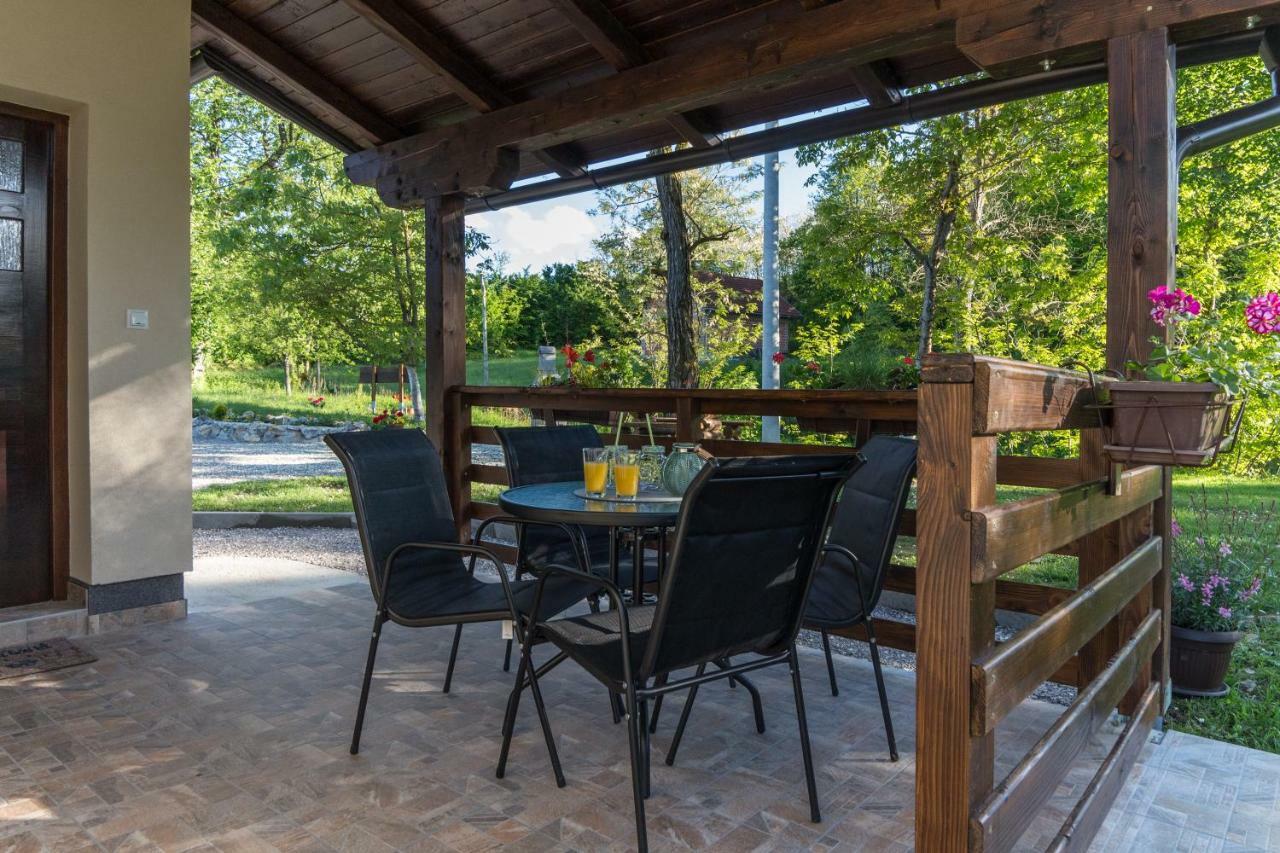 Holiday Home, Apartman Obajdin Слуни Екстериор снимка